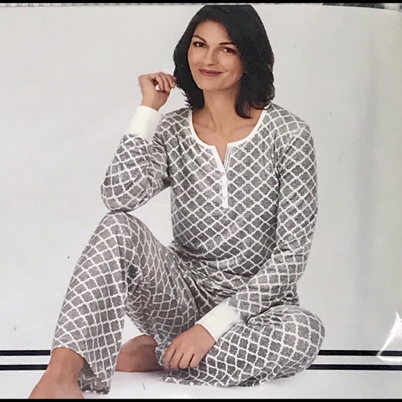 Nautica Women 2 Piece Gray Fleece Pajama Size XL Sleepwear Set - Picture 2 of 6